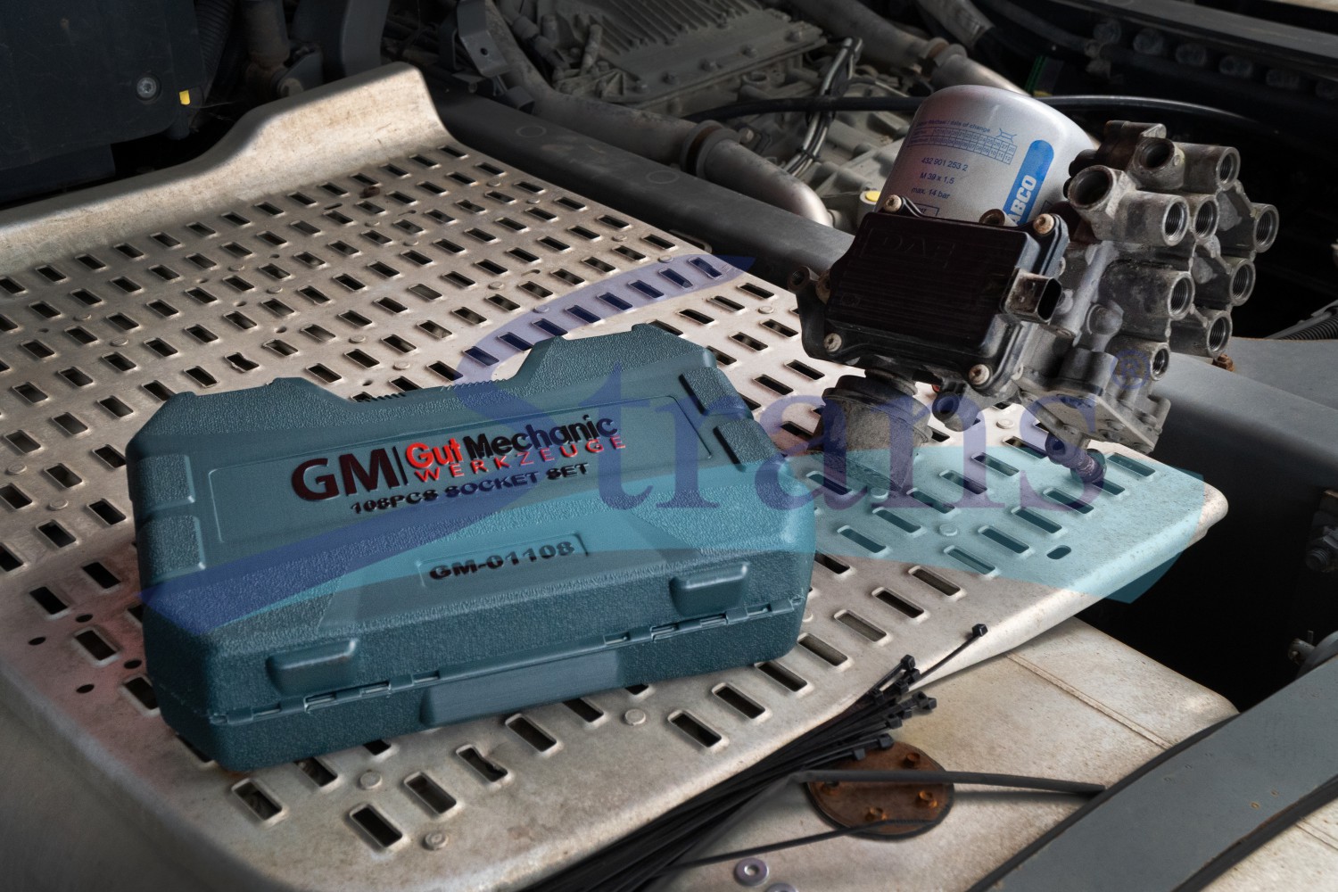 Набір Інструментів Gut Mechanic 108 Шт Gm01108 купити в Україні